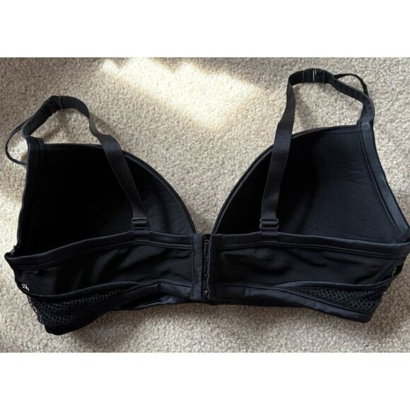 Torrid Lightly Lined Black Bra Comfort Support 40DDD Mesh Fish Net - Picture 2 of 3